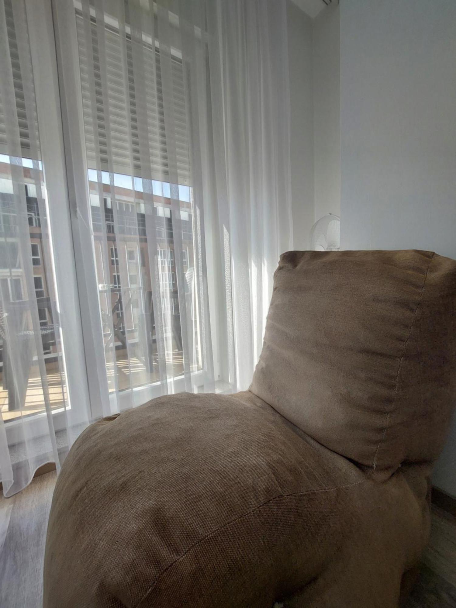 Private Apartments Prishtina Prishtine Bagian luar foto